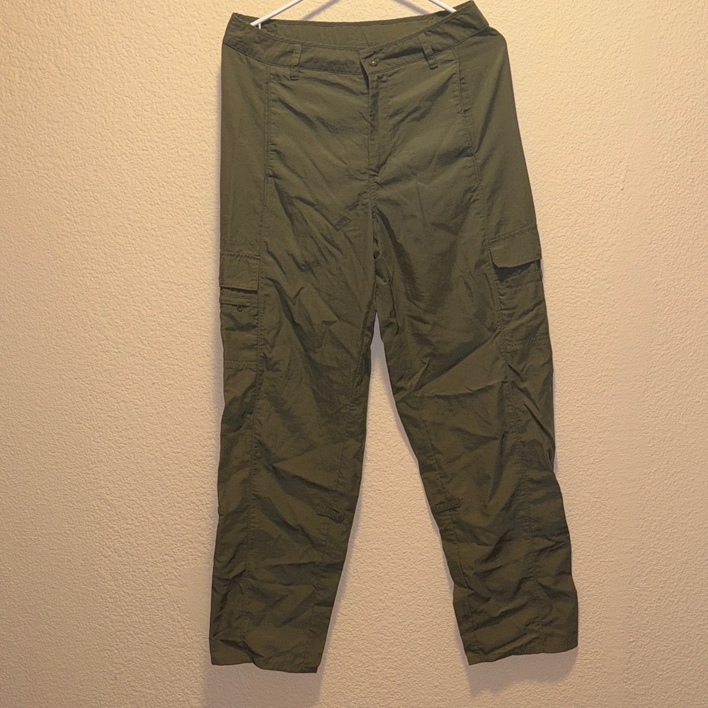 Columbia Women's Olive Green Capris